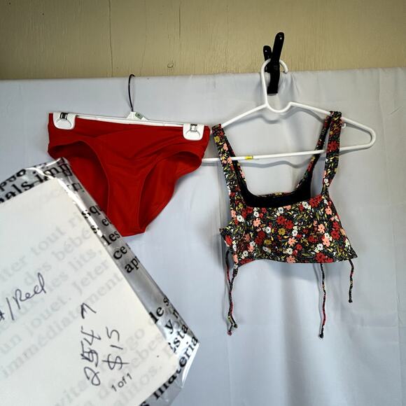 Xhilaration Medium Swim Suit Bikini 2-piece made in Vietnam red and  print - Picture 11 of 12